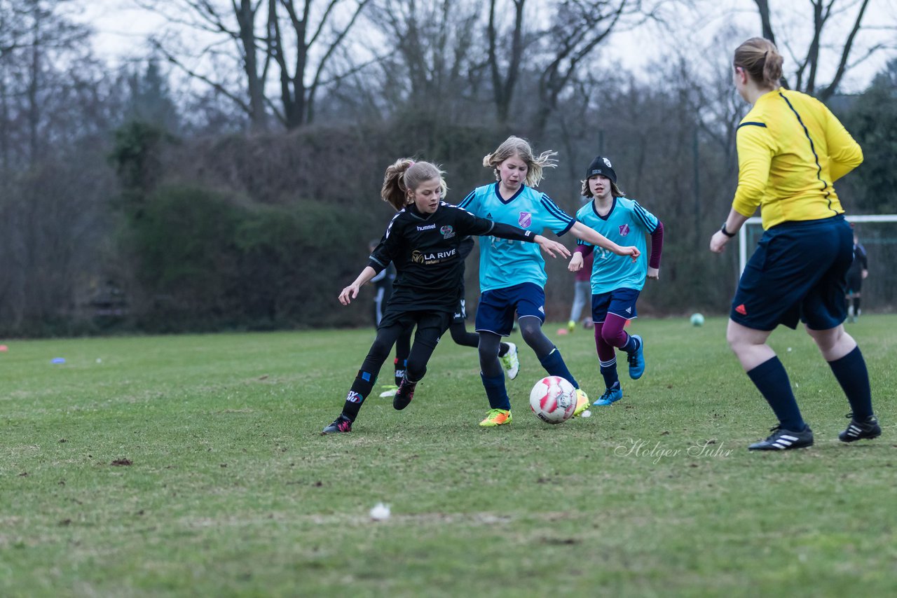 Bild 220 - D-Juniorinnen SVHU - FFC Nordlichter Norderstedt : Ergebnis: 10:0